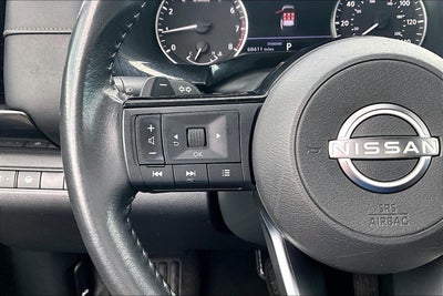 2023 Nissan Pathfinder SV