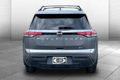 2023 Nissan Pathfinder SV