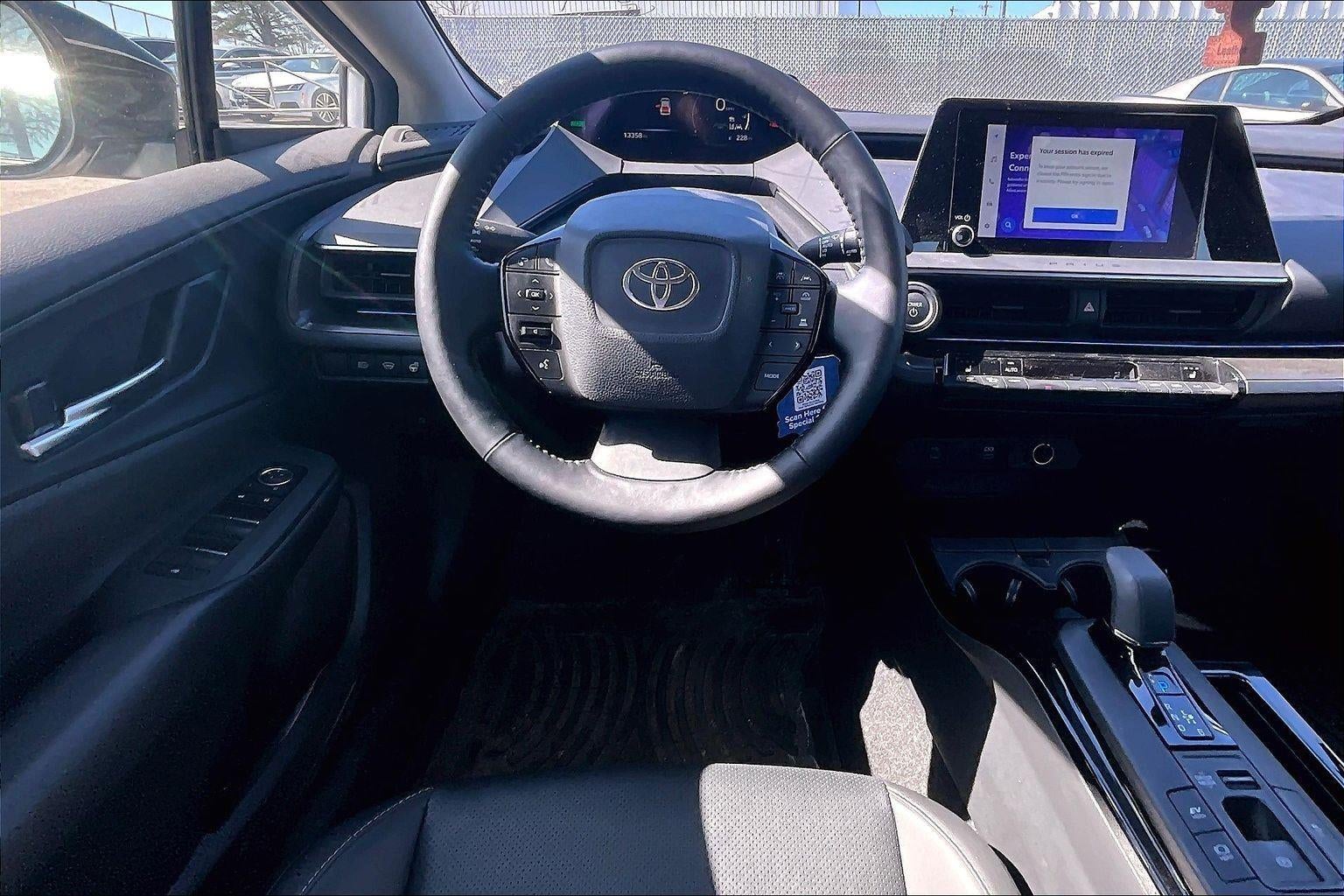 2025 Toyota Prius LE