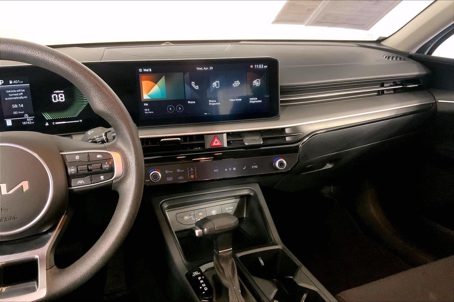 2025 Kia K5 LXS