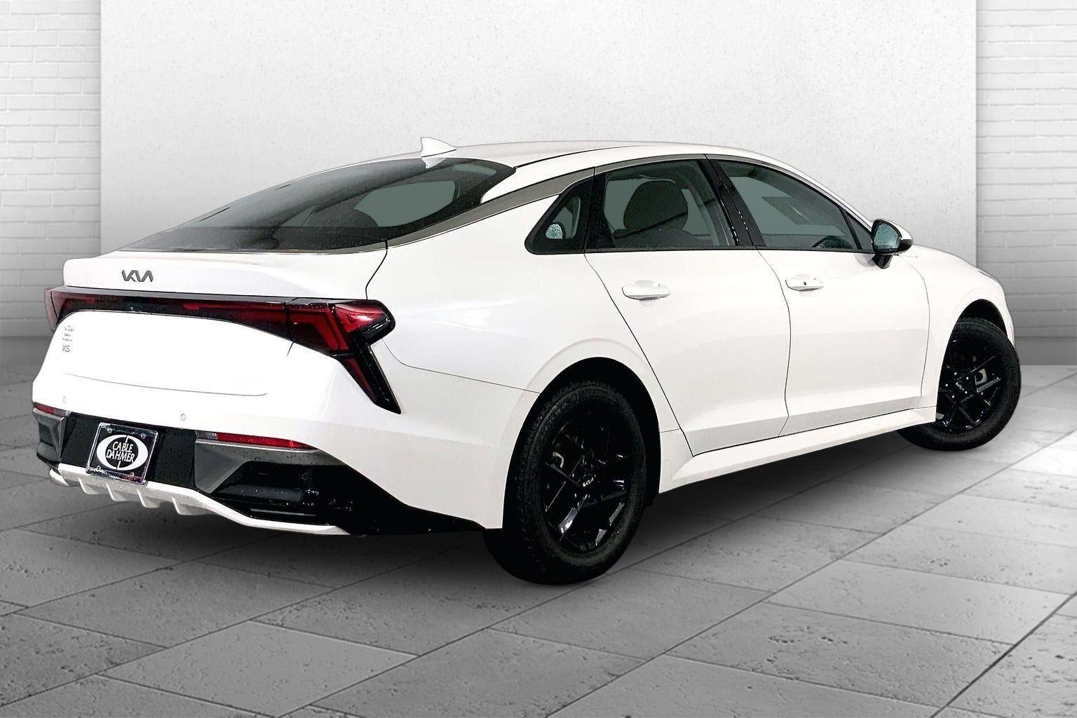 2025 Kia K5 LXS