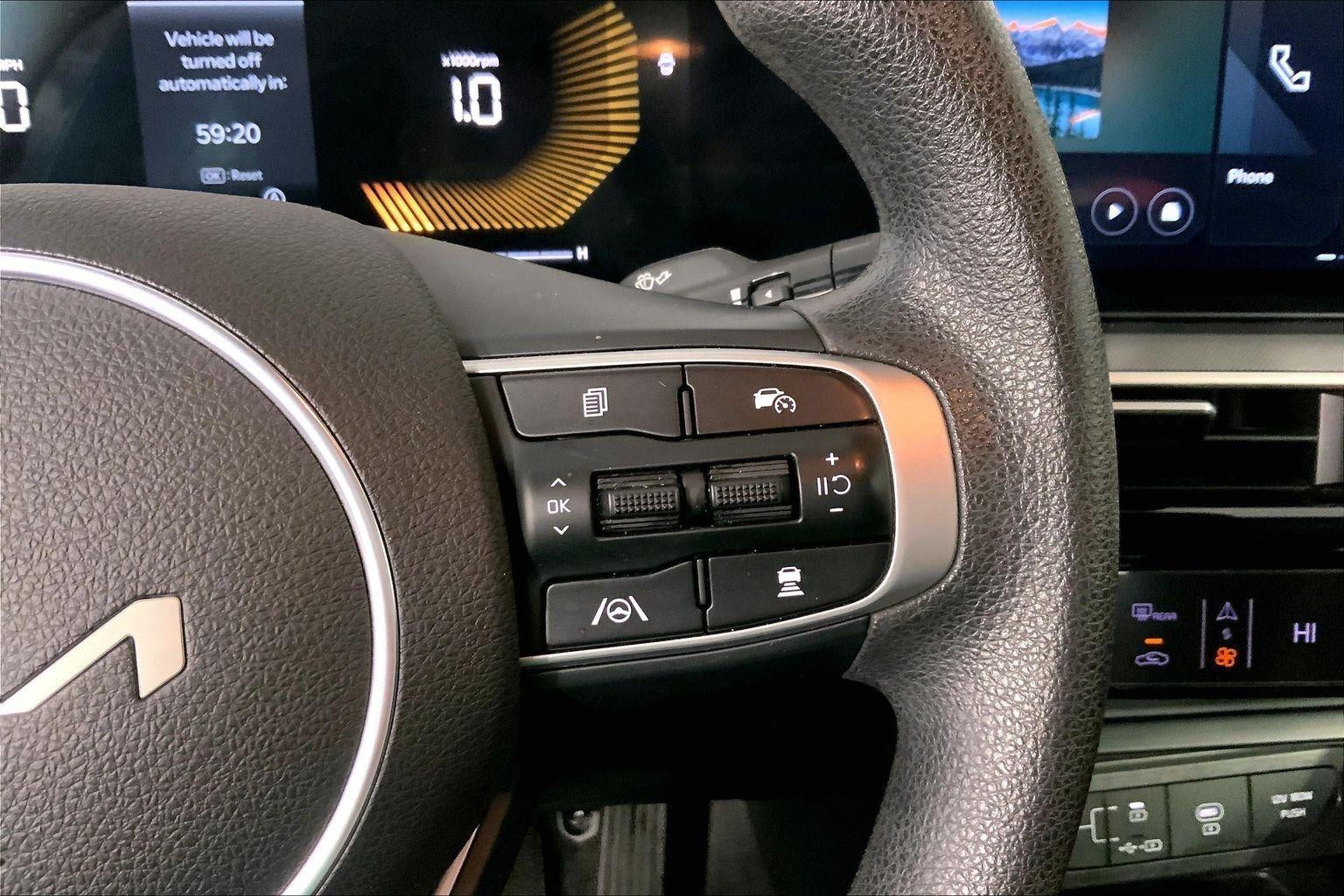 2025 Kia K5 LXS