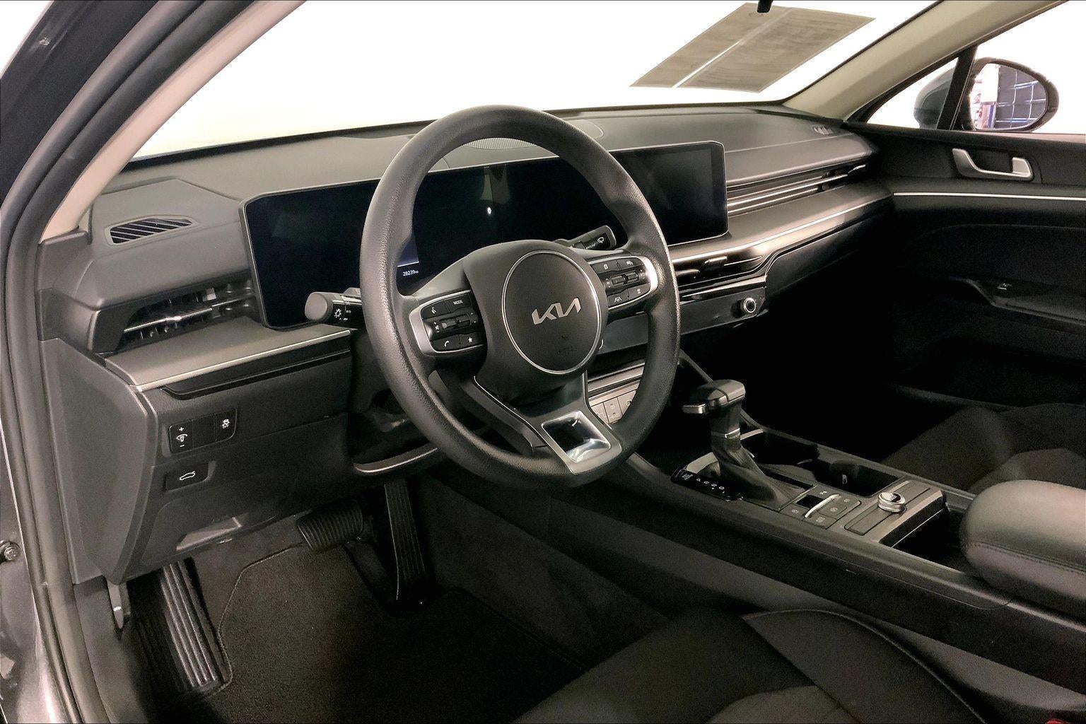 2025 Kia K5 LXS
