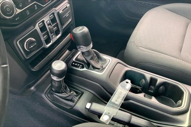 2023 Jeep Wrangler 4-Door Sahara 4x4