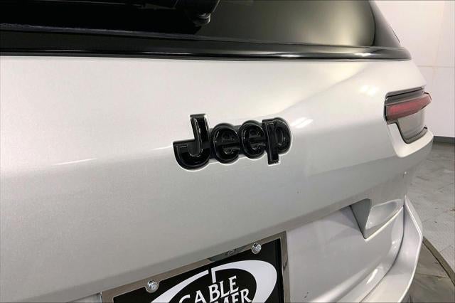 2024 Jeep Grand Cherokee L Altitude 4x4