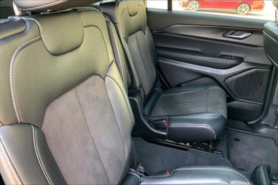 2024 Jeep Grand Cherokee L Altitude X 4x4