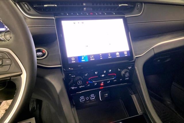 2025 Jeep Grand Cherokee L Limited 4x4