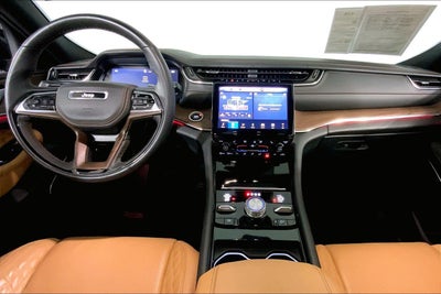 2025 Jeep Grand Cherokee L Summit 4x4
