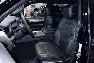 2025 Jeep Wagoneer L Series III Super