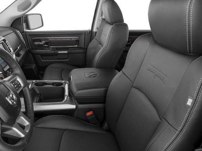 2017 RAM 1500 Laramie Crew Cab 4x4 5'7' Box