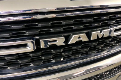 2022 RAM 1500 Big Horn Crew Cab 4x4 5'7' Box