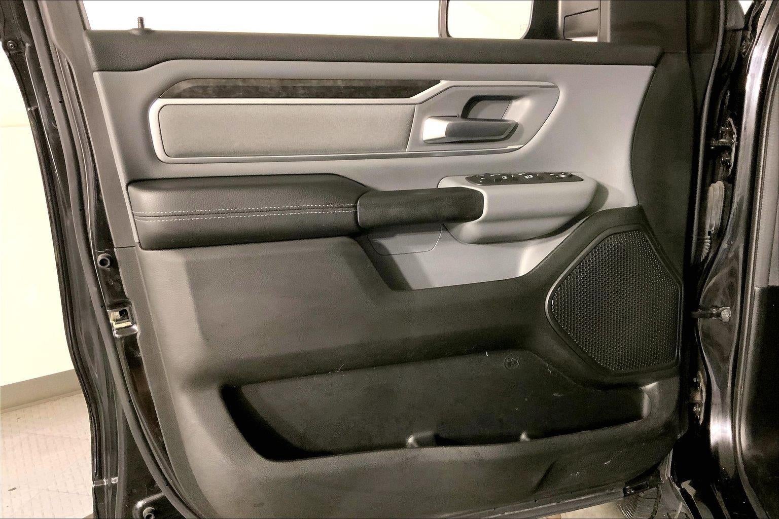 2023 RAM 1500 Big Horn Crew Cab 4x4 5'7' Box