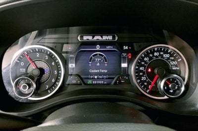 2022 RAM 1500 Big Horn Crew Cab 4x4 5'7' Box