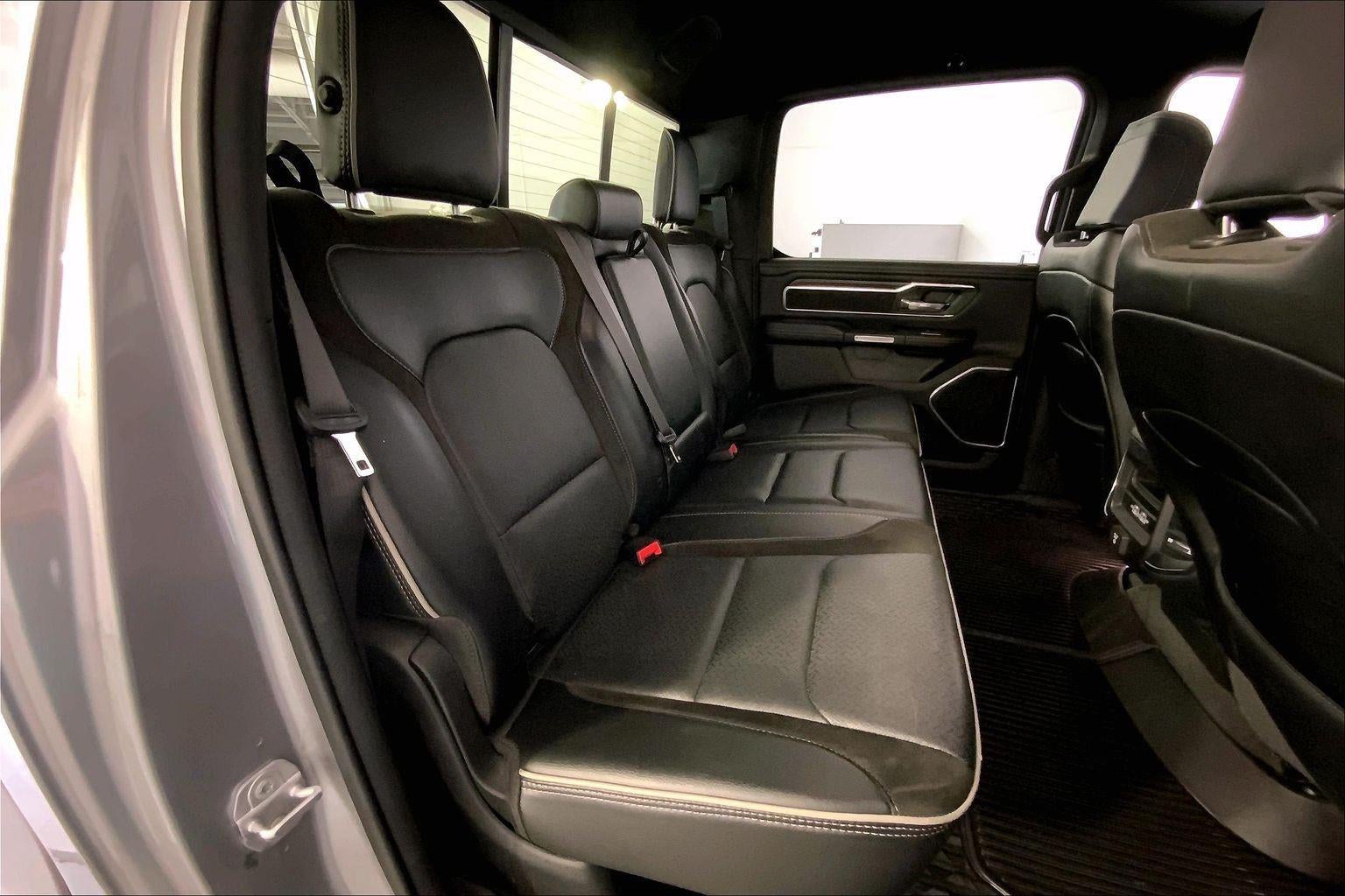 2023 RAM 1500 Laramie Crew Cab 4x4 5'7' Box