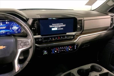 2023 Chevrolet Silverado 1500 4WD Crew Cab Short Bed LT with 2FL