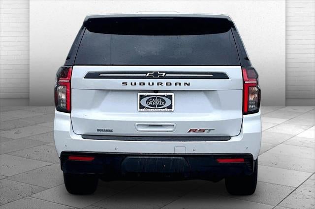 2023 Chevrolet Suburban 4WD RST