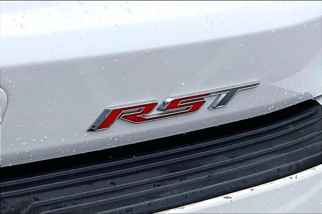 2023 Chevrolet Suburban 4WD RST