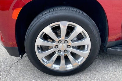 2023 Chevrolet Suburban 4WD Premier