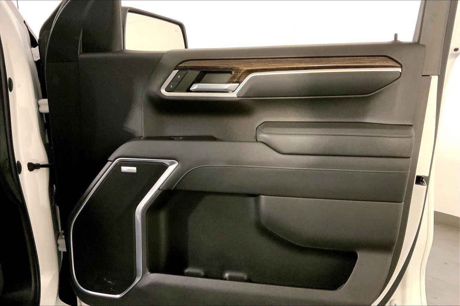 2022 GMC Sierra 1500 4WD Crew Cab Short Box Elevation