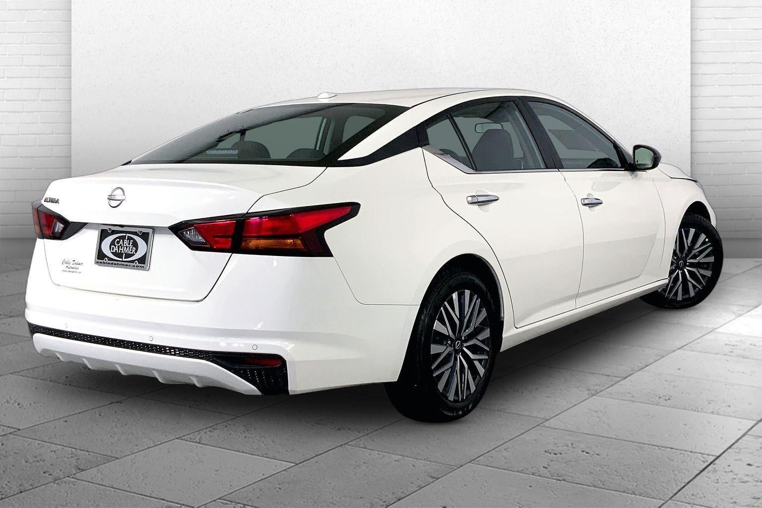 2025 Nissan Altima SV FWD