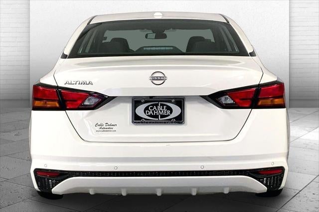 2025 Nissan Altima SV FWD