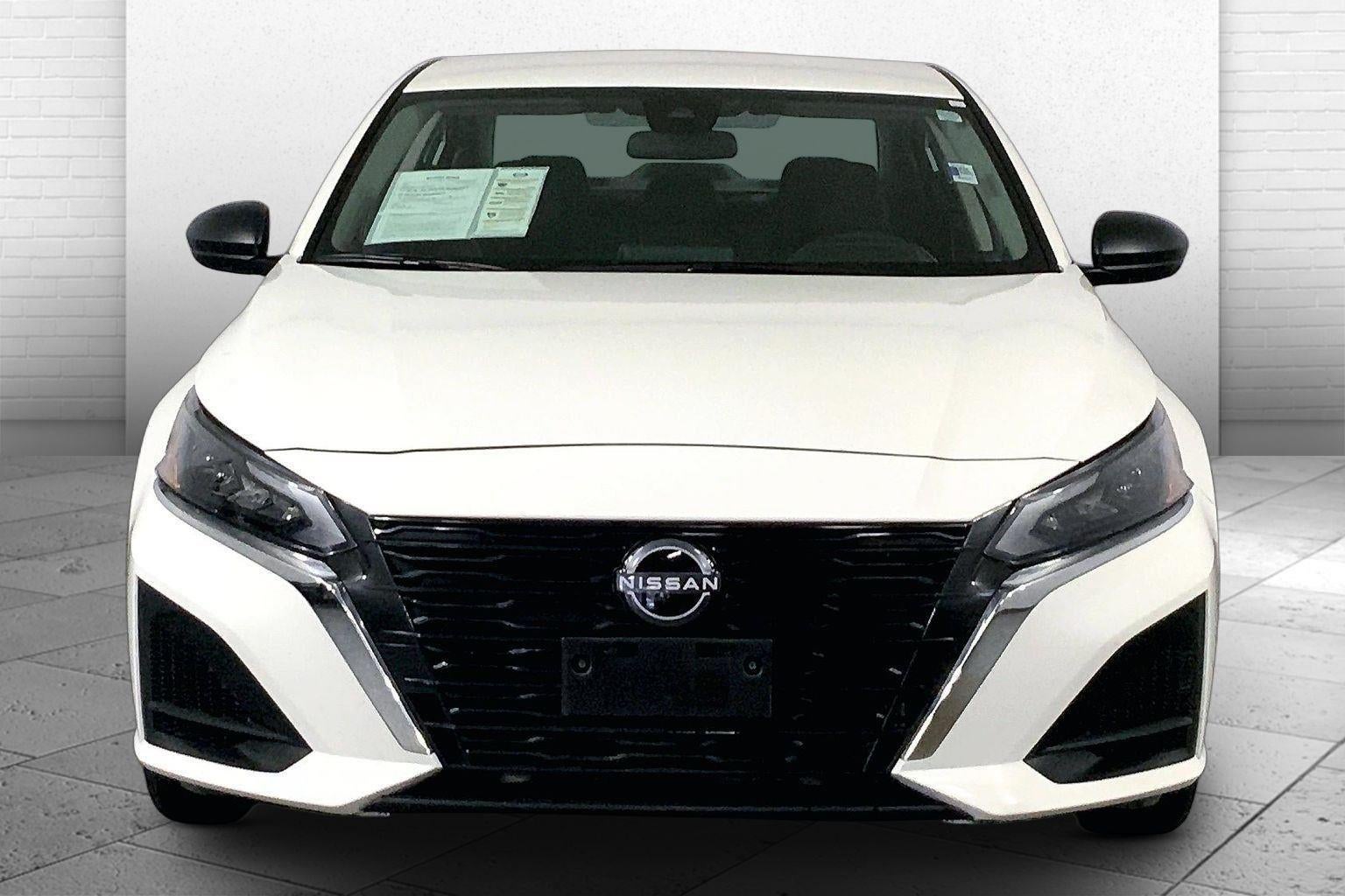 2025 Nissan Altima SV FWD