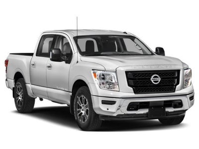 2022 Nissan TITAN Crew Cab SV 4x4