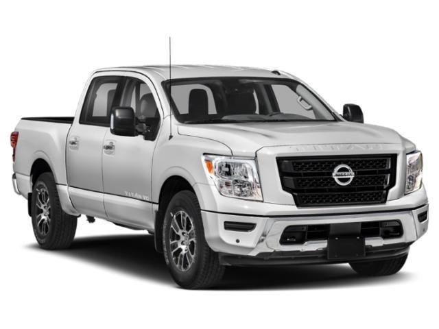 2022 Nissan TITAN Crew Cab SV 4x4