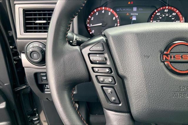 2023 Nissan TITAN Crew Cab PRO-4X 4x4
