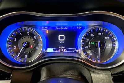 2023 Chrysler 300 Touring