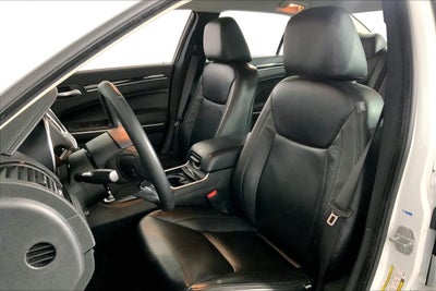 2023 Chrysler 300 Touring