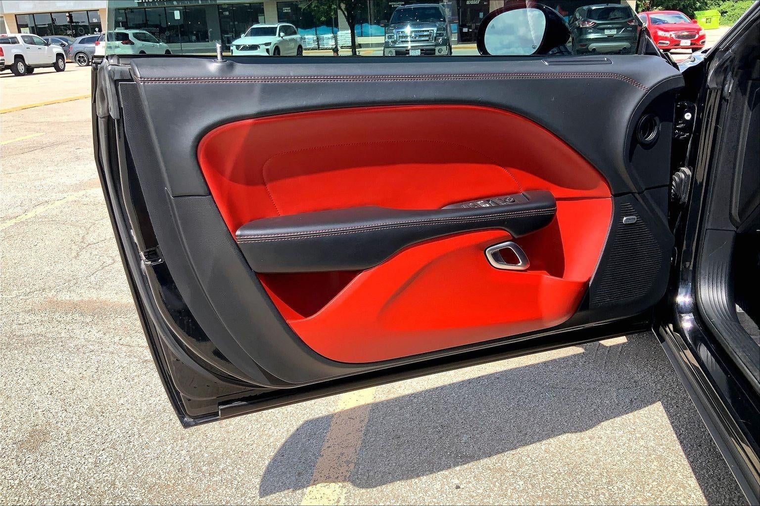2020 Dodge Challenger SXT