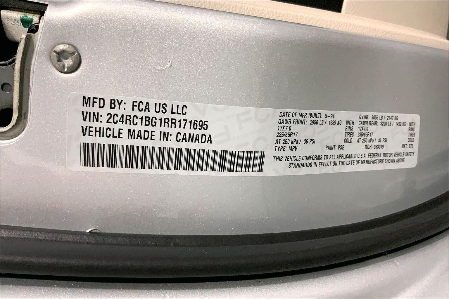 2024 Chrysler Pacifica Touring L