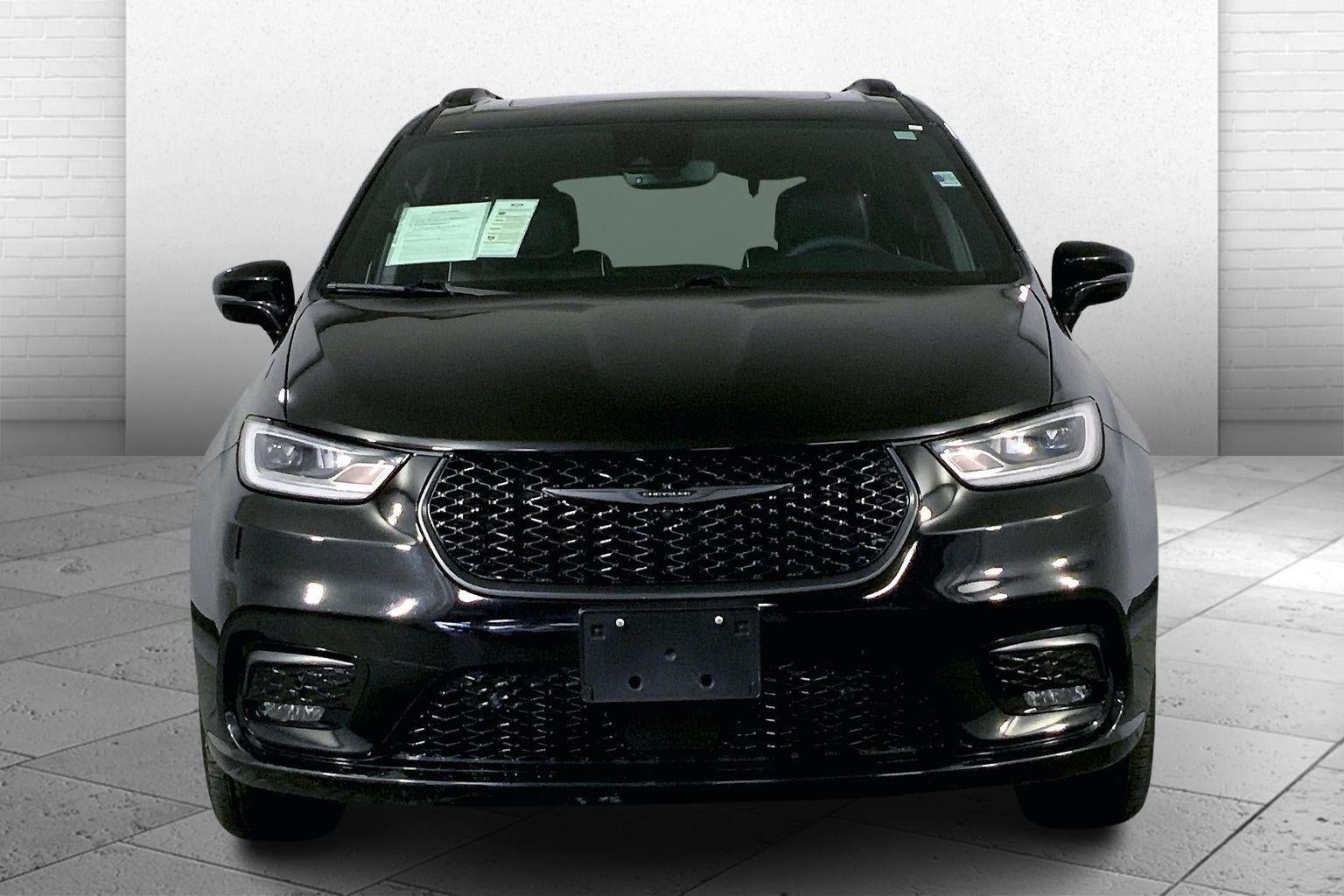 2024 Chrysler Pacifica Limited AWD