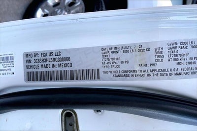 2024 RAM 3500 Big Horn Crew Cab 4x4 8' Box