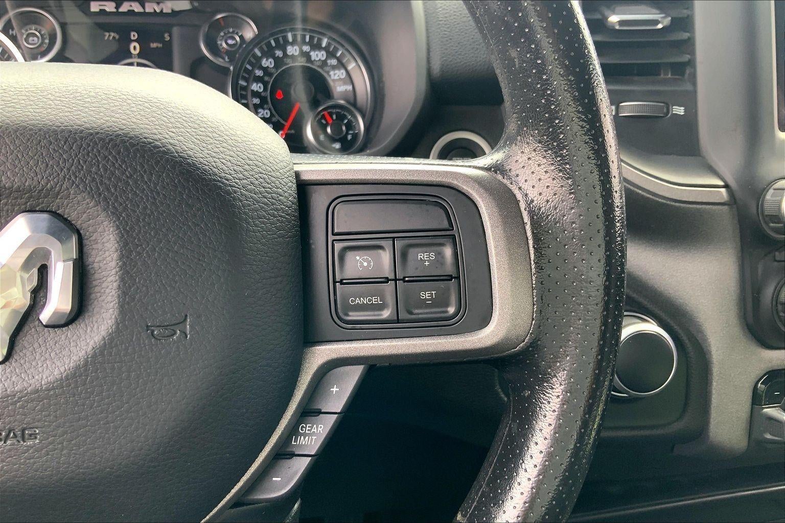 2021 RAM 2500 Tradesman Crew Cab 4x4 6'4' Box