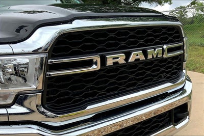 2019 RAM 2500 Tradesman Crew Cab 4x4 6'4' Box