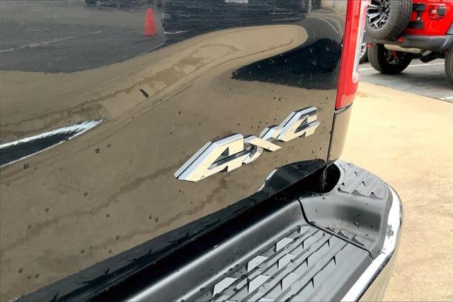 2019 RAM 2500 Tradesman Crew Cab 4x4 6'4' Box