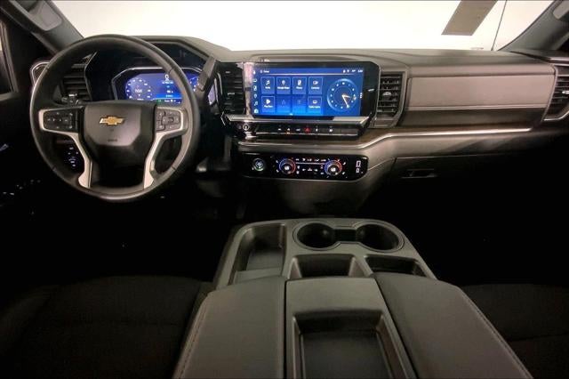 2023 Chevrolet Silverado 1500 4WD Crew Cab Short Bed LT with 2FL