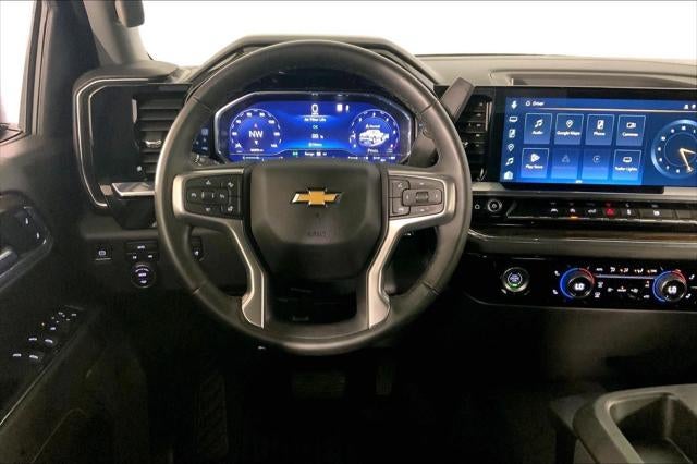 2023 Chevrolet Silverado 1500 4WD Crew Cab Short Bed LT with 2FL