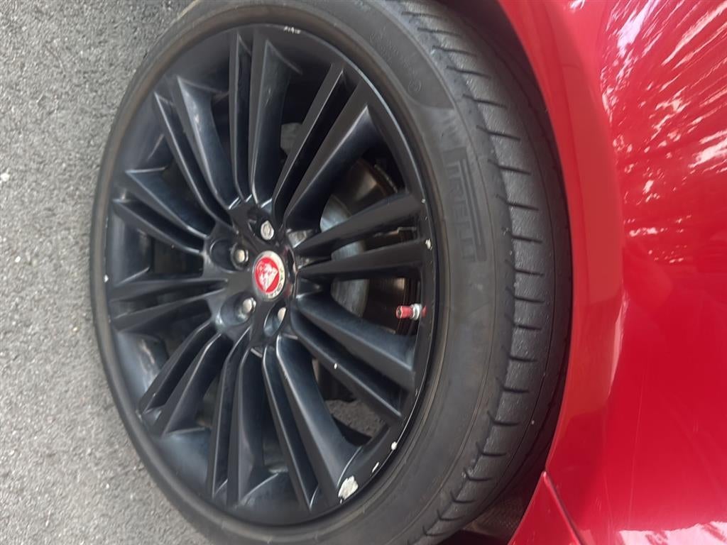 2016 Jaguar XJ R-Sport