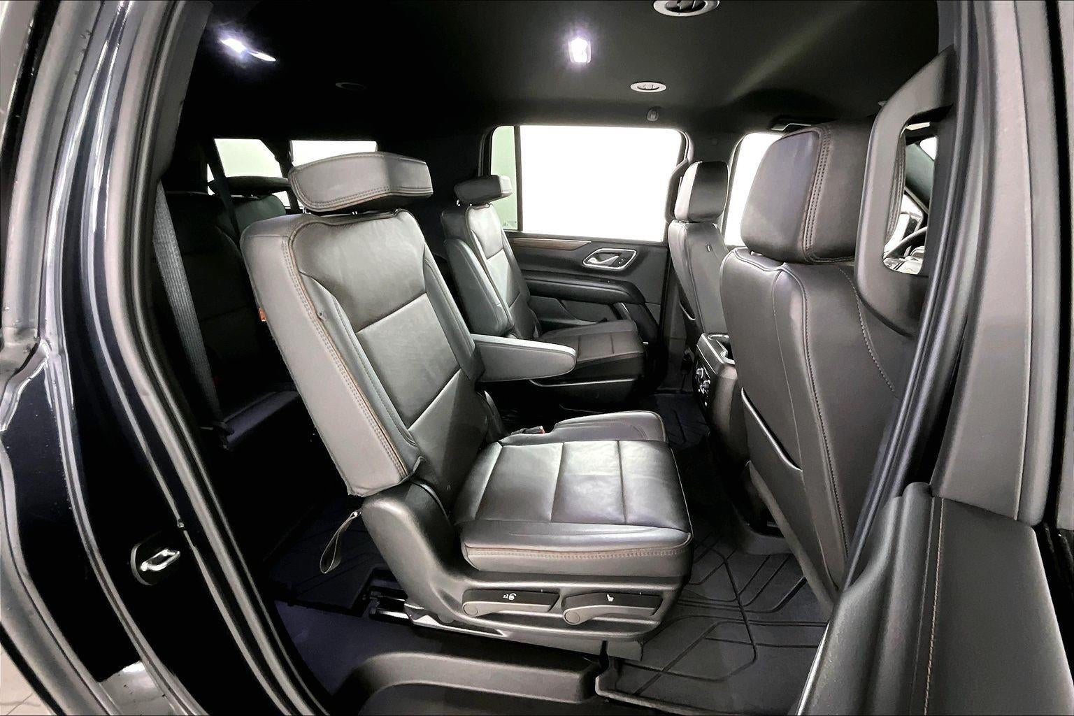 2023 Chevrolet Suburban High Country