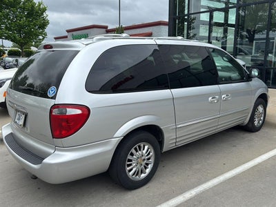 2002 Chrysler Town & Country Limited