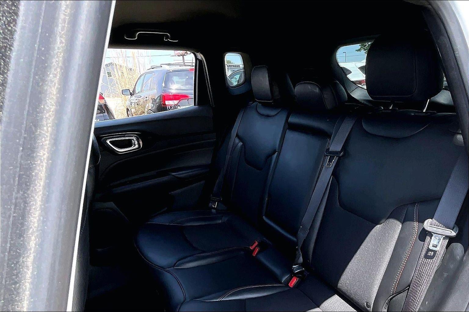 2025 Jeep Compass Trailhawk