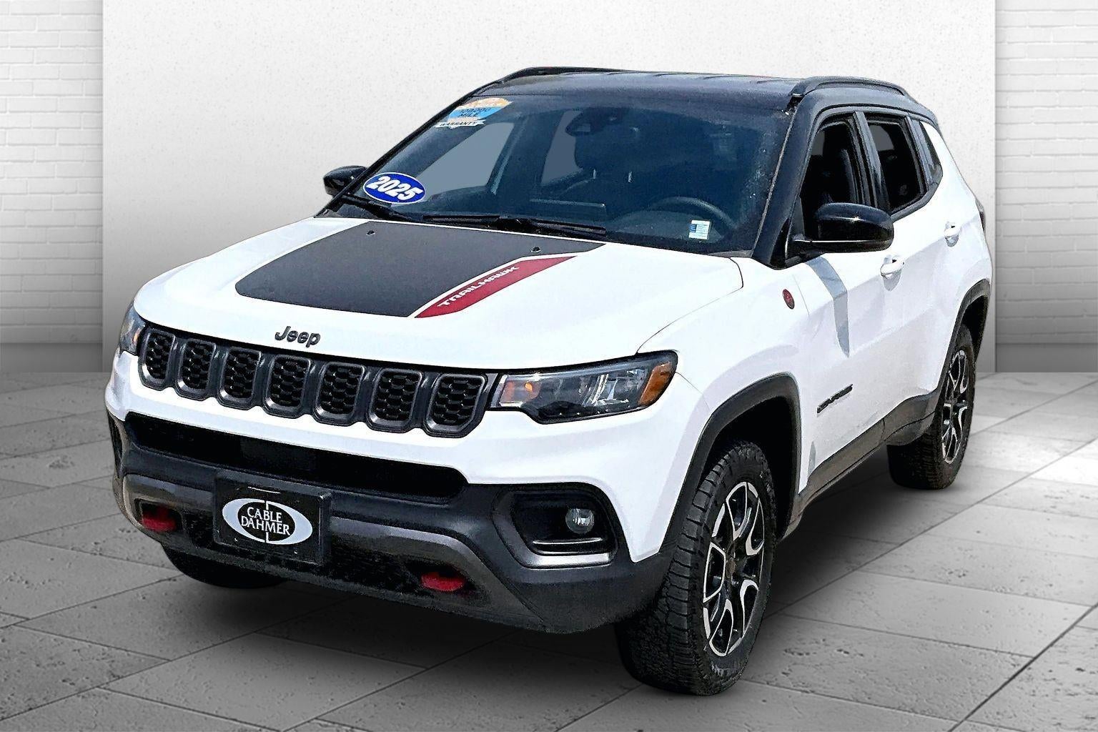 2025 Jeep Compass Trailhawk