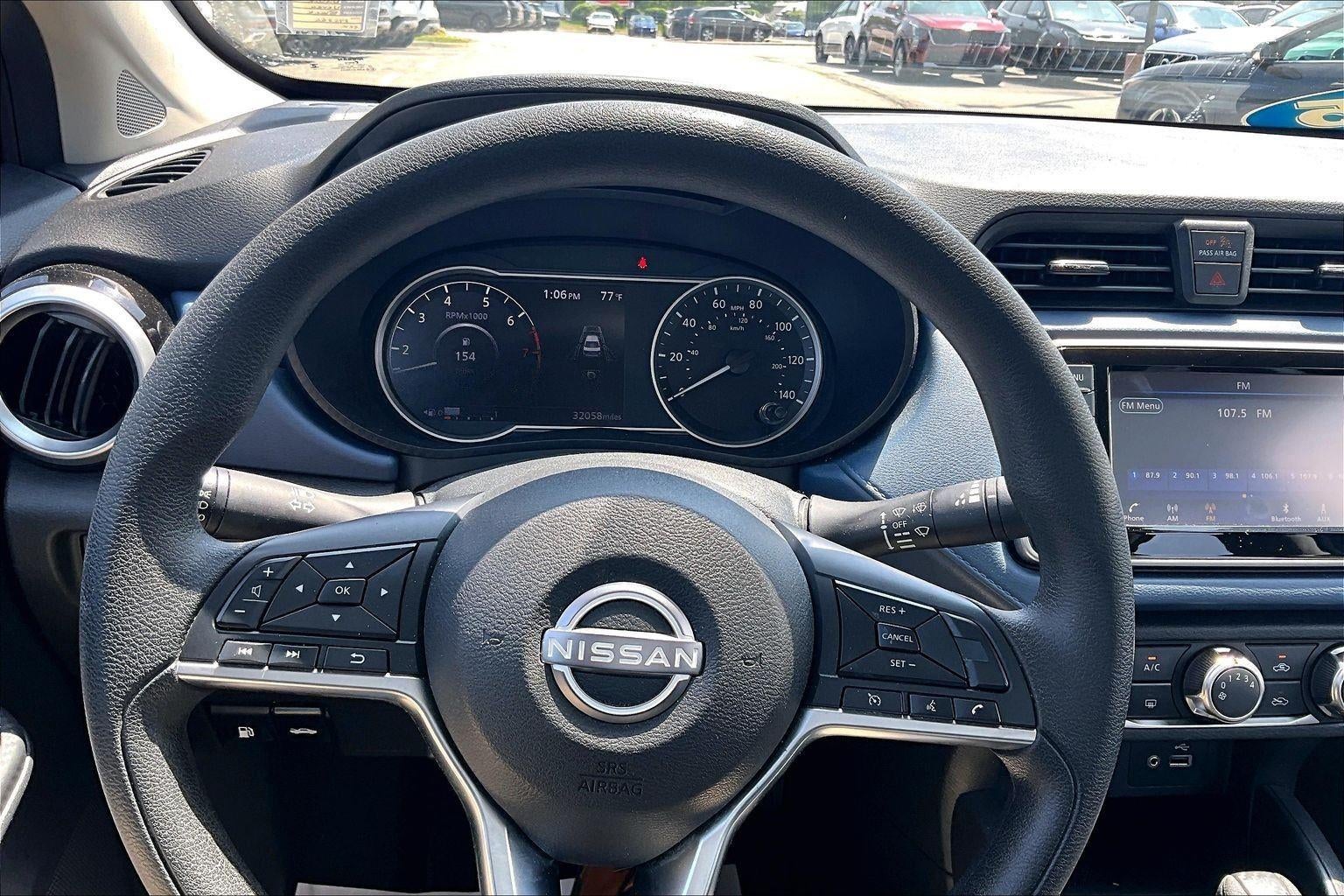 2025 Nissan Versa SV