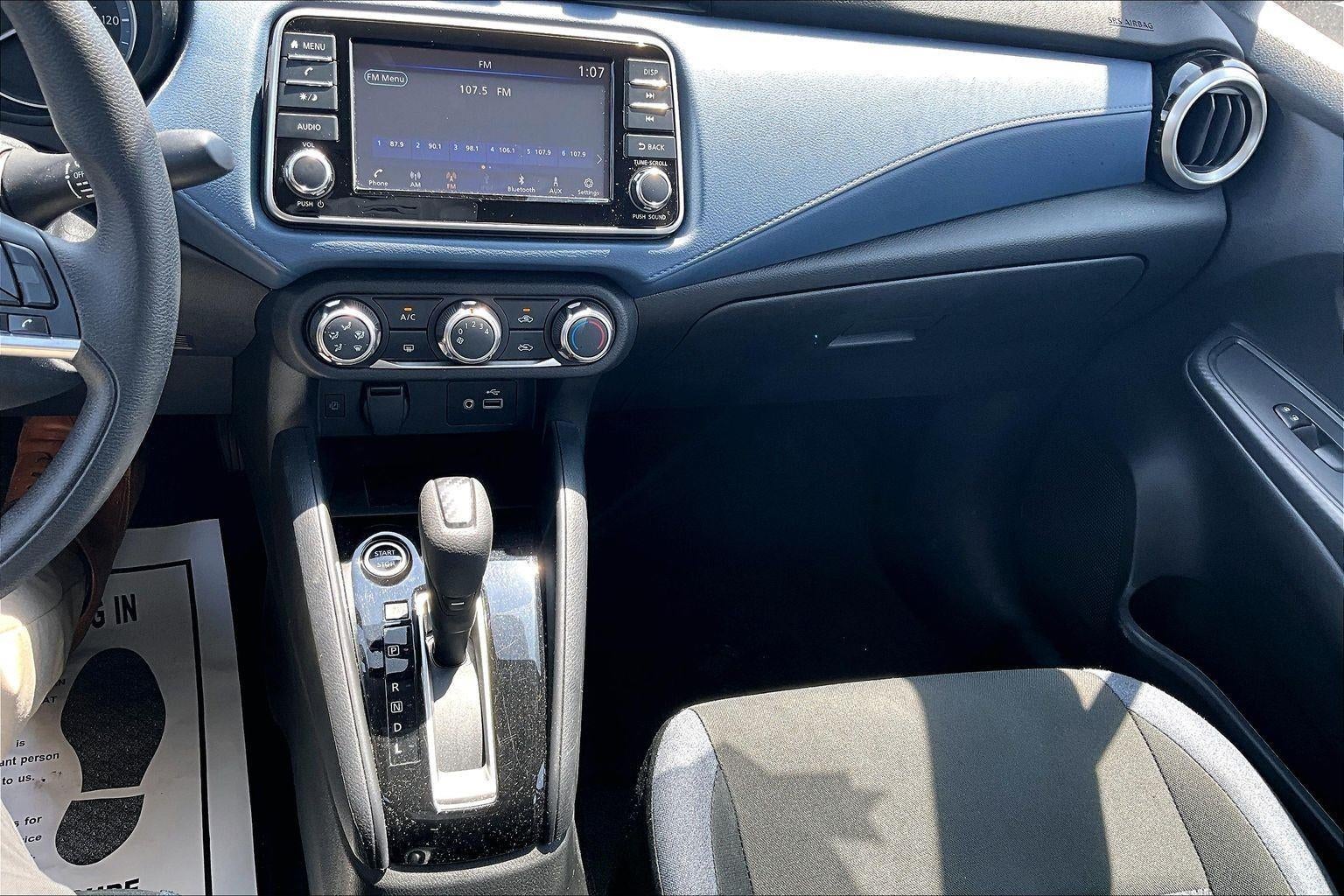 2025 Nissan Versa SV