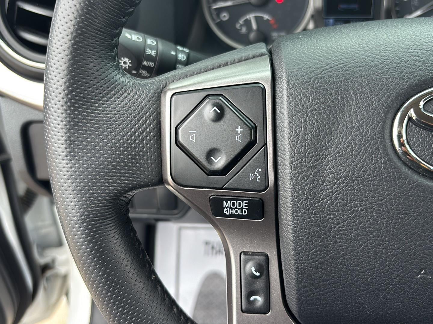 2023 TOYOTA TRUCK TACOMA 4WD SR5