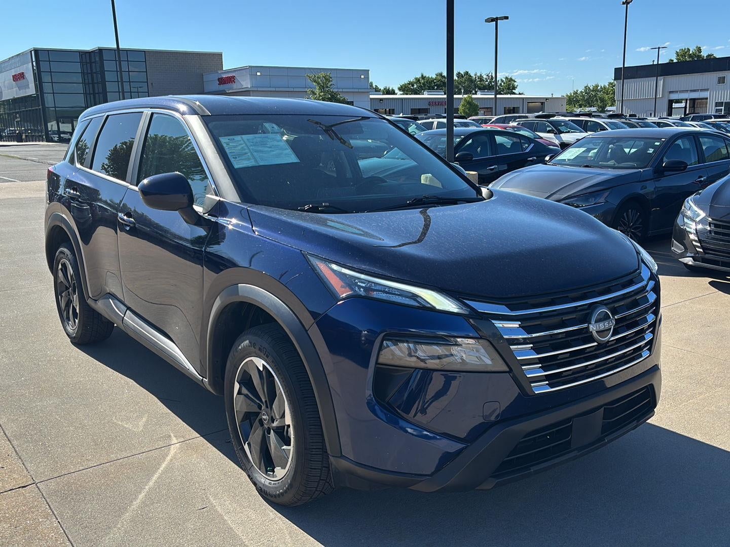 2025 Nissan Rogue SV