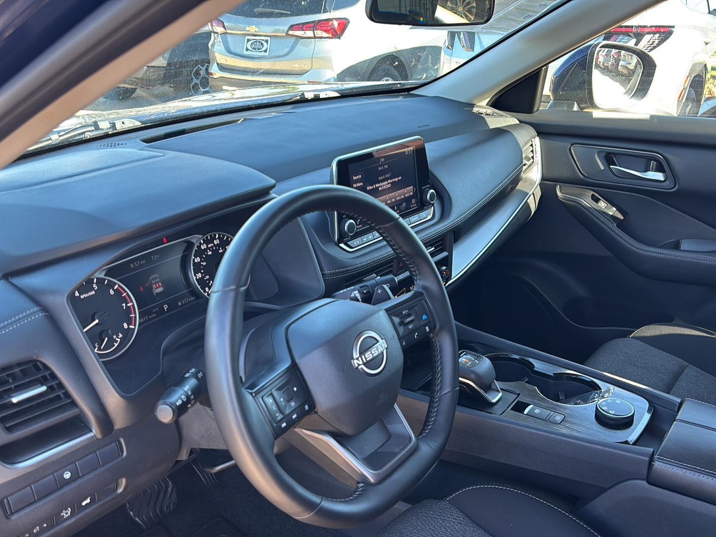 2025 Nissan Rogue SV